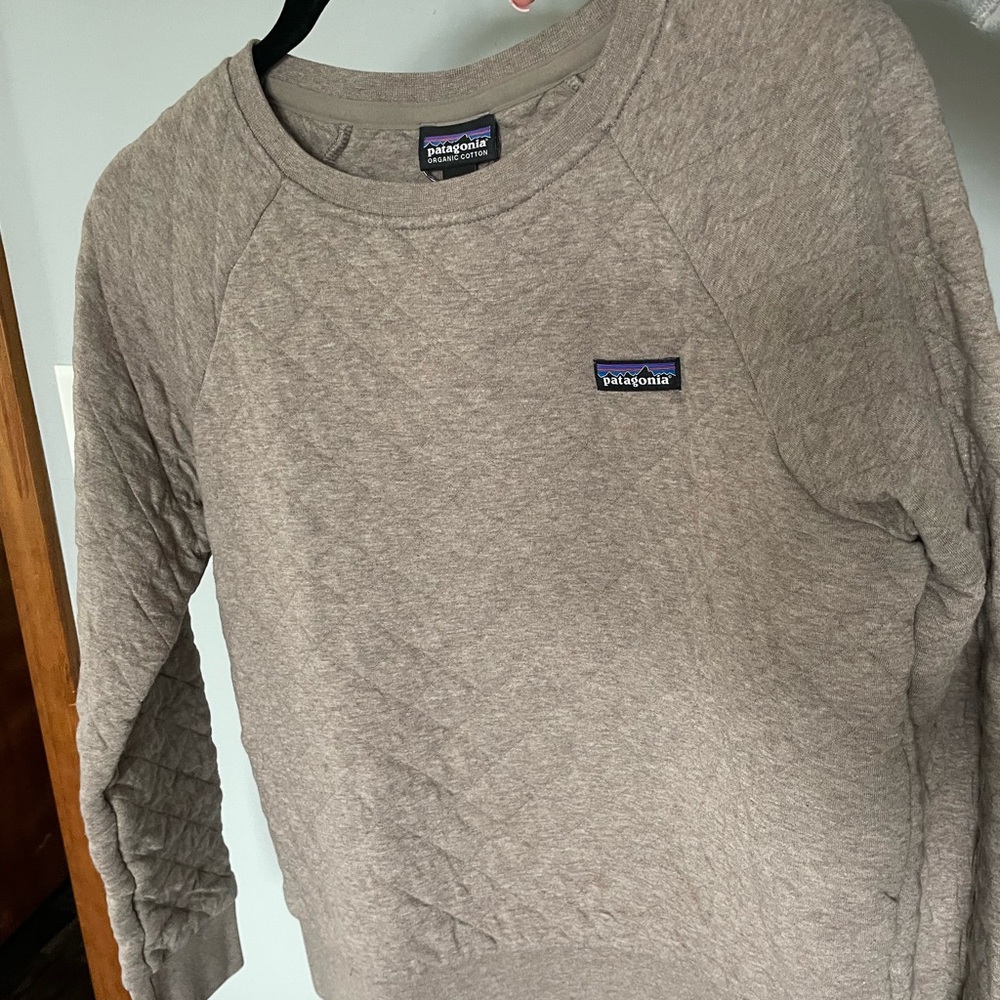 Patagonia crew neck